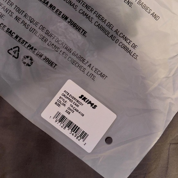 SKIMS CROPPED CAMI TANK TOP - Picture 4 of 12